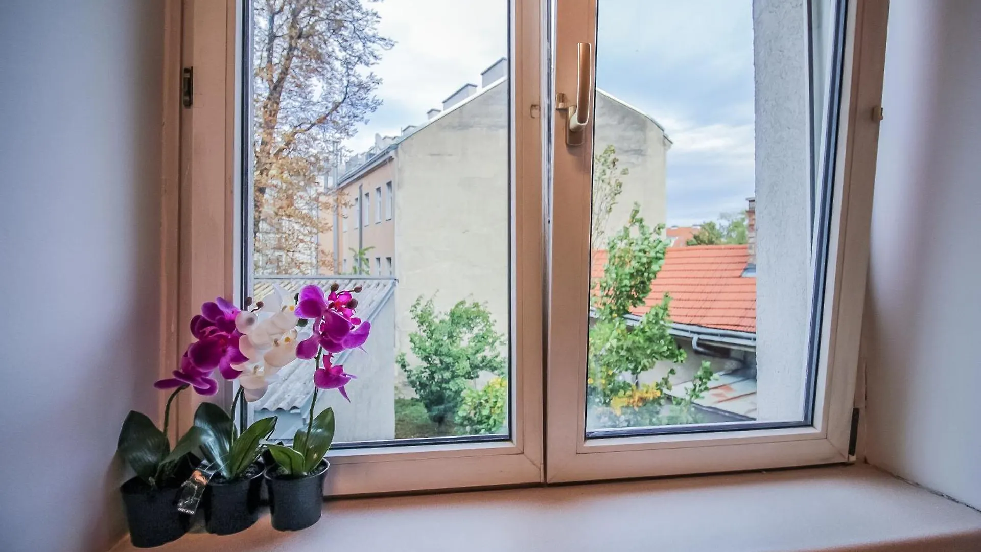 Comfortable Accommodations In The Alterlaa Area Lv5 Vienna