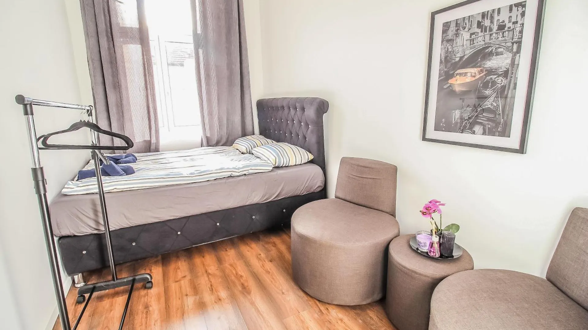 Homestay Comfortable Accommodations In The Alterlaa Area Lv5 Vienna